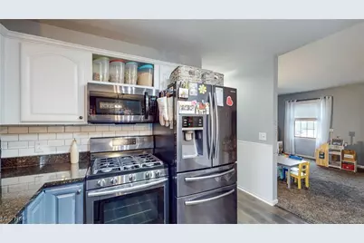 4122 Carnegie Avenue NW, Massillon, OH 44646 - Photo 7