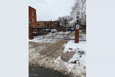 11433 Ashbury Avenue #12, Loveland, OH 44106 - Photo 5