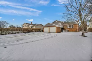 36001 Freed Ct, Eastlake, OH 44095 - Photo 41