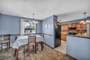 36001 Freed Ct, Eastlake, OH 44095 - Photo 7