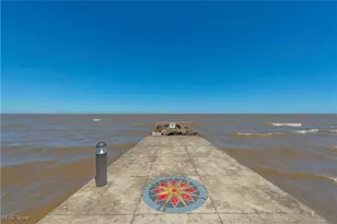 13005 W Lake Rd, Vermilion, OH 44089 - Photo 5