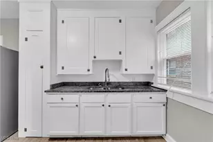 13601 Othello Ave, Loveland, OH 44110 - Photo 11