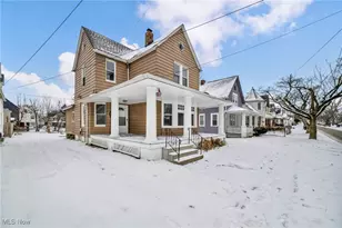 3147 W 92nd St, Loveland, OH 44102 - Photo 3