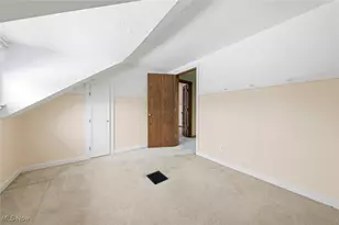 6352 Crossview Rd, Green Hills, OH 44131 - Photo 31