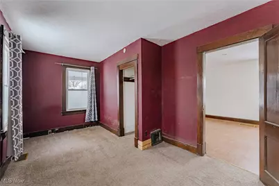 2015 Gross Avenue NE, Canton, OH 44714 - Photo 11