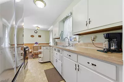 1539 Parkway Boulevard, Alliance, OH 44601 - Photo 19