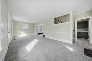 437 Erie St, Barberton, OH 44203 - Photo 15