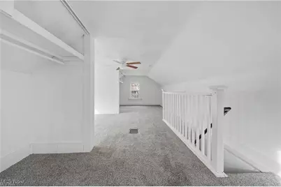 437 Erie Street, Barberton, OH 44203 - Photo 29