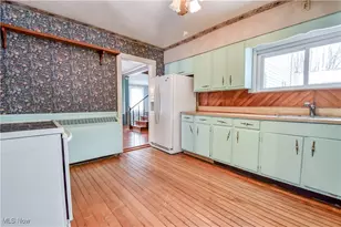 1478 Bennett Rd, Madison, OH 44057 - Photo 9