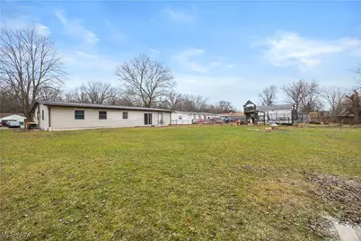 12393 National Drive, Grafton, OH 44044 - Photo 25