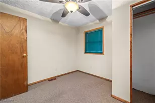 12393 National Dr, Grafton, OH 44044 - Photo 11