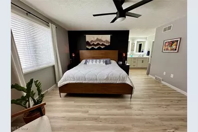 1486 Tripodi Circle, Niles, OH 44446 - Photo 11