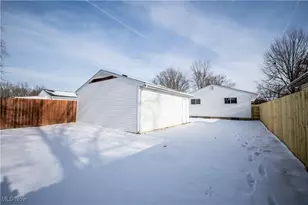 532 Wesley Ave, Elyria, OH 44035 - Photo 11