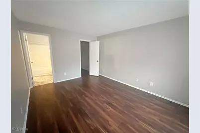 1408 Stoney Run Trail #148, Grandview Heights, OH 44147 - Photo 9