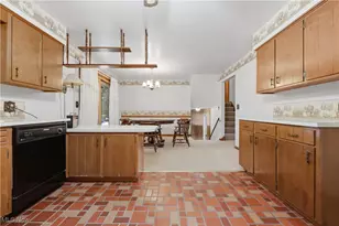 3249 Linden St NW, Uniontown, OH 44685 - Photo 21