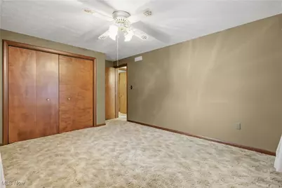 3249 Linden Street NW, Uniontown, OH 44685 - Photo 43