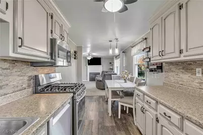 12104 Alton Drive, Grafton, OH 44044 - Photo 7