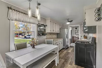 12104 Alton Drive, Grafton, OH 44044 - Photo 5