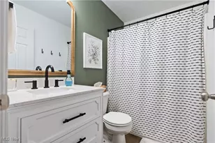 884 Highridge Ln, Kent, OH 44240 - Photo 17