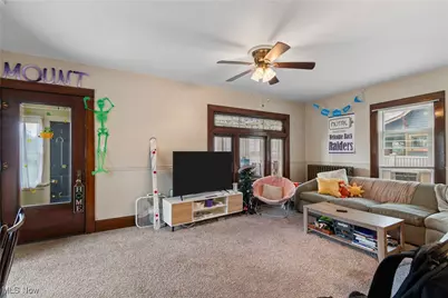 2405 Cherry Avenue, Alliance, OH 44601 - Photo 3