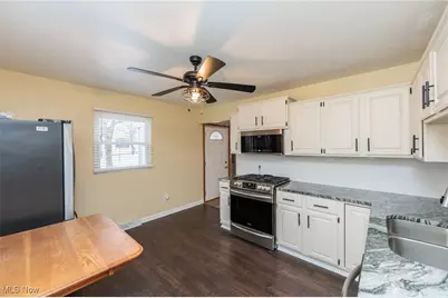340 Boston Avenue, Elyria, OH 44035 - Photo 13