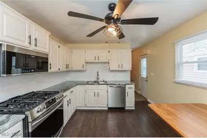 340 Boston Avenue, Elyria, OH 44035 - Photo 11