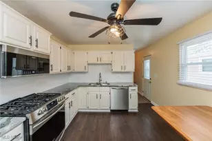 340 Boston Ave, Elyria, OH 44035 - Photo 11