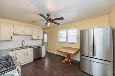 340 Boston Avenue, Elyria, OH 44035 - Photo 9