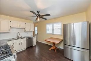 340 Boston Ave, Elyria, OH 44035 - Photo 9