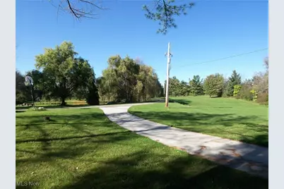 14543 Ensign Road, Burton, OH 44021 - Photo 39