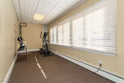 400 North Street, Chardon, OH 44024 - Photo 5