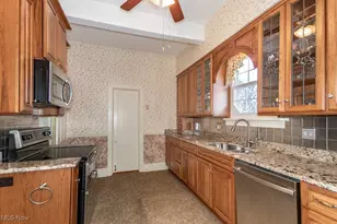 400 North St, Chardon, OH 44024 - Photo 11