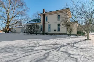 400 North St, Chardon, OH 44024 - Photo 25