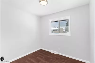 111 Bassett Lane, Youngstown, OH 44505 - Photo 23