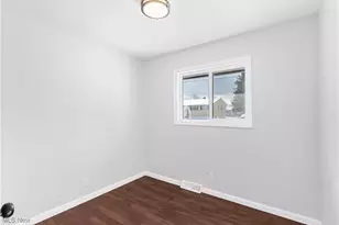 111 Bassett Ln, Youngstown, OH 44505 - Photo 23