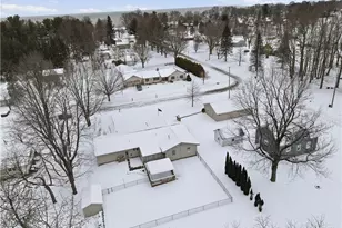 1381 Robb Rd, Conneaut, OH 44030 - Photo 3