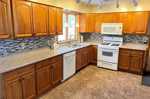 1381 Robb Rd, Conneaut, OH 44030 - Photo 15