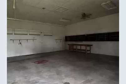 7528 Goodland Avenue SE, Waynesburg, OH 44688 - Photo 3