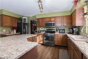 11912 Packets St NW, Canal Fulton, OH 44614 - Photo 11