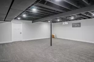 13025 Sunset Cir NW, Uniontown, OH 44685 - Photo 27