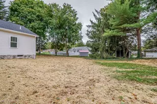 13025 Sunset Cir NW, Uniontown, OH 44685 - Photo 35