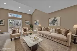 1394 Mussel Shoals Dr, Brunswick, OH 44212 - Photo 3