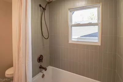 2834 Norwood Street, Cuyahoga Falls, OH 44221 - Photo 23