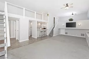 2043 Random Rd, Loveland, OH 44106 - Photo 5