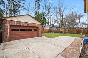 674 Upper Merriman Dr, Akron, OH 44303 - Photo 47