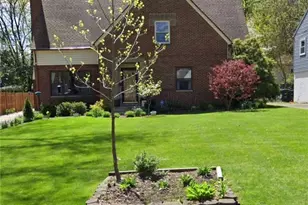 674 Upper Merriman Dr, Akron, OH 44303 - Photo 3