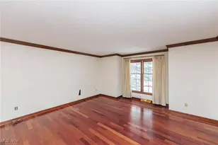 1817 Rusnak Trail, Grandview Heights, OH 44147 - Photo 7