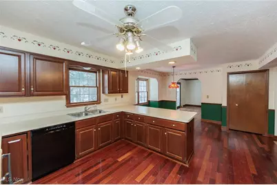 1817 Rusnak Trail, Grandview Heights, OH 44147 - Photo 17