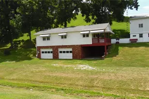 21569 State Route 16, Coshocton, OH 43812 - Photo 3