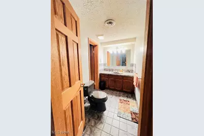 17506 Leggett Road, Montville, OH 44064 - Photo 33